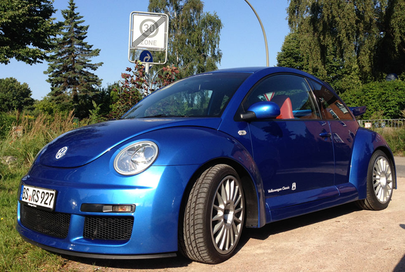 Illustration for article titled We Drove The 2001 VW Beetle RSi: It's A VR6-Powered New Beetle In An Iron Man Suit